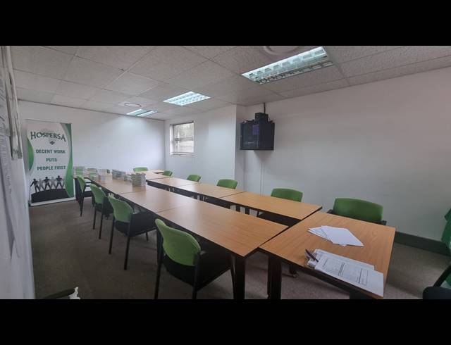 107M² OFFICE FOR SALE IN NELSPRUIT CENTRAL